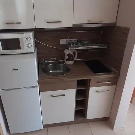 Bay Studio 2 Апартамент Поморие